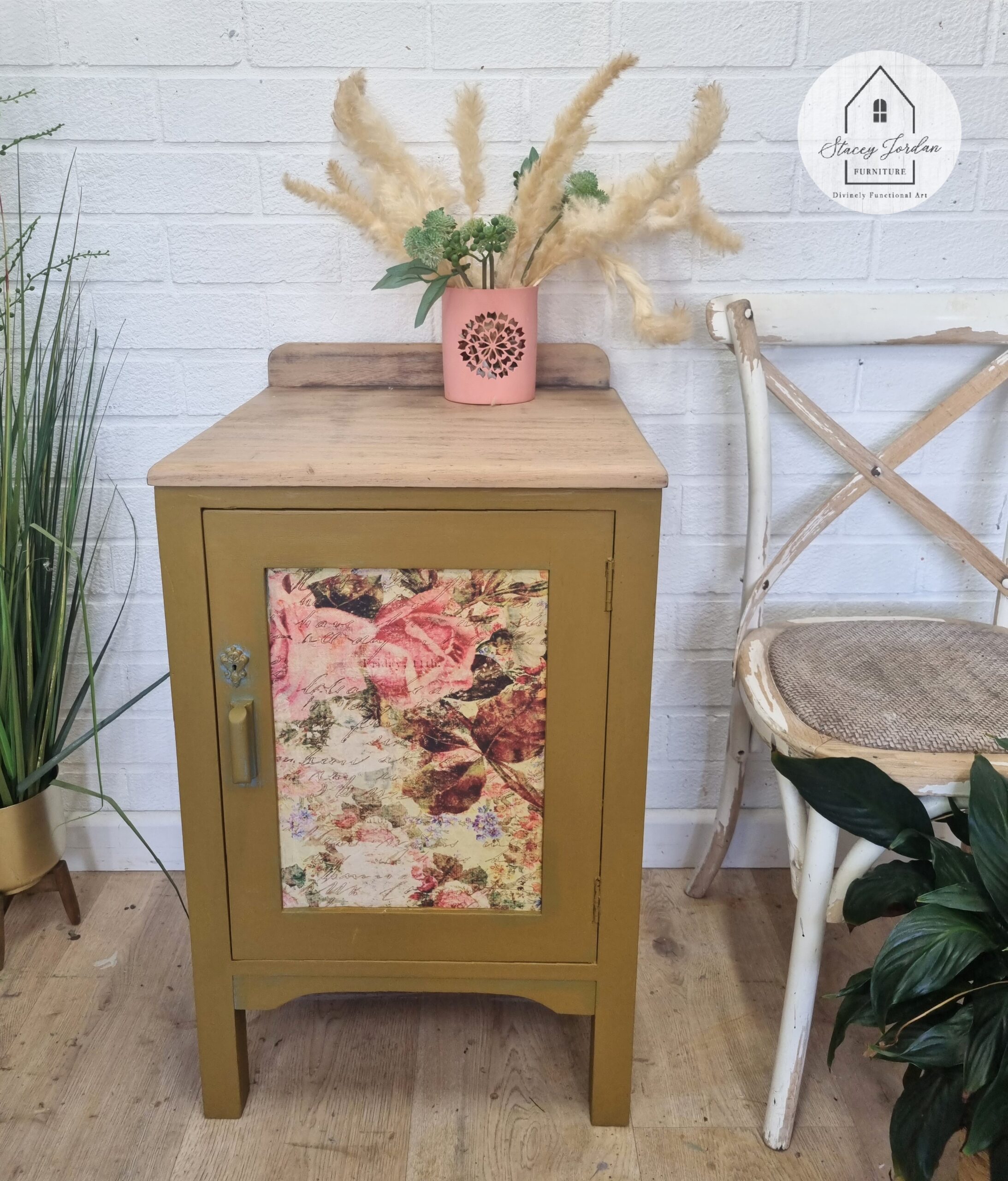 Nightstand with Dixie Belle Paint and Floral Stencil